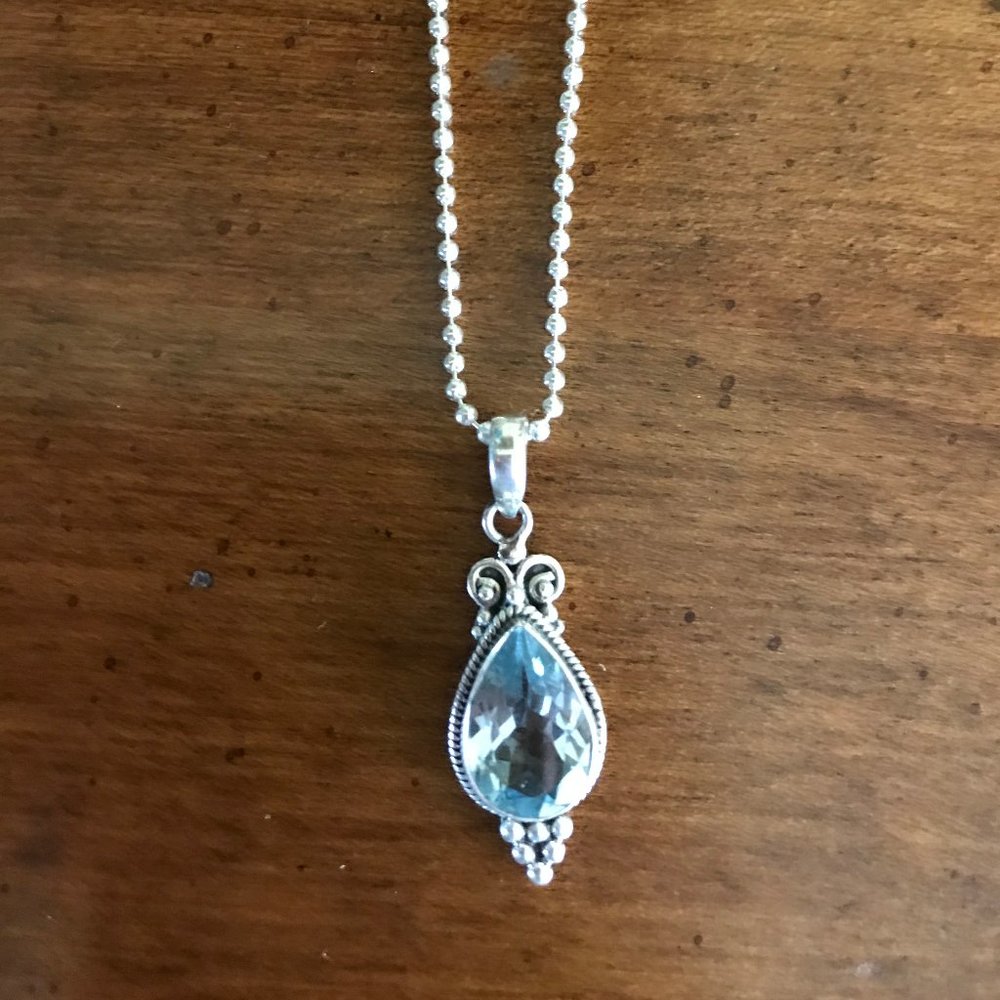Handmade 925 blue topaz pendant